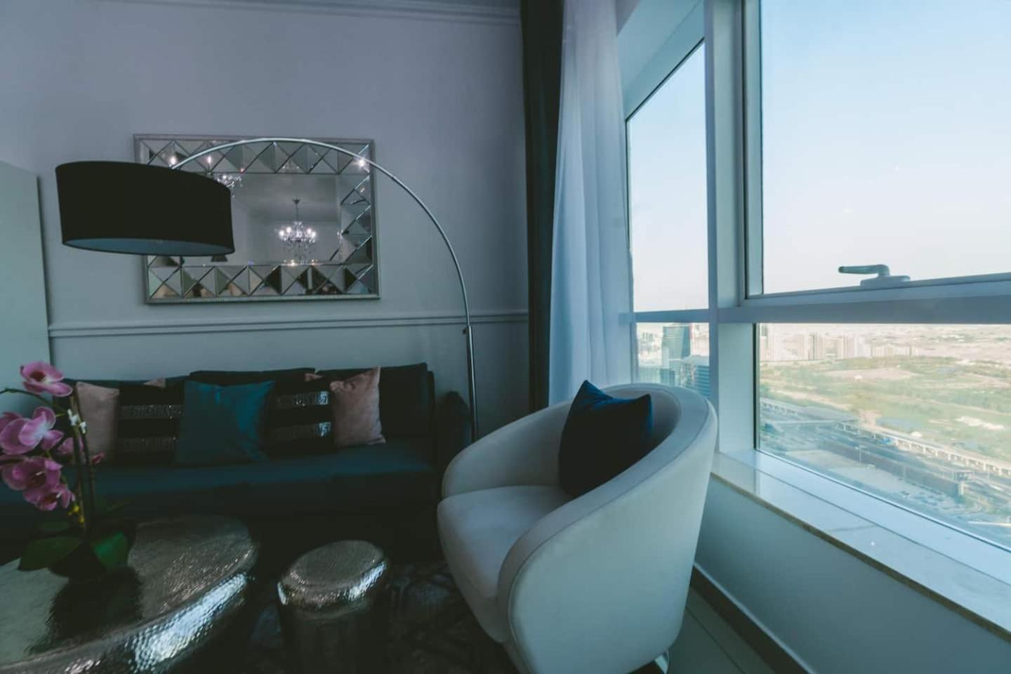 Pristine Apartment Sunrise View At 51St Dubai Dış mekan fotoğraf